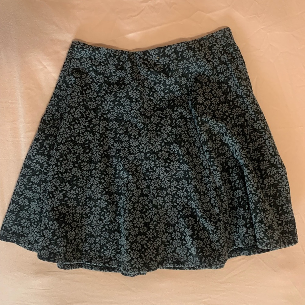 Hollister Black and Gray Floral Skater Skirt